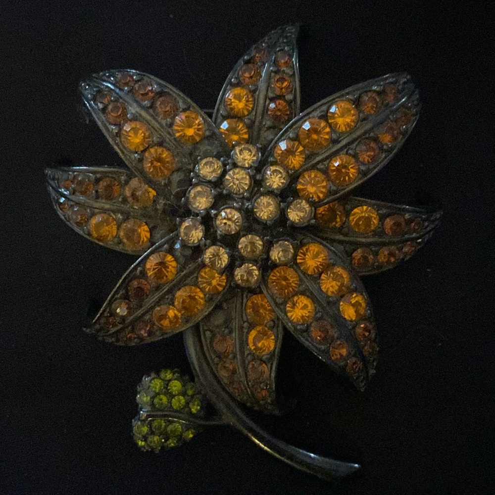 Signed Joan Rivers Citrine Rhinestone Large Lily Brooch.  Absolutely Stunning!!!
